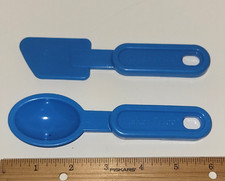 VTG Fisher Price Fun W/ Food Mixing Center Replacement Blue Spoon  Spatula