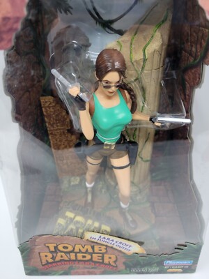 Playmates Tomb Raider Lara Croft フィギュア PLAYMATES TOYS 1/6 TOMB RAIDER LARA CROFT COMBAT TRAINING