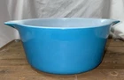 Vintage Pyrex Cinderella 474-B 1.5 Quart Turquoise Blue Casserole Dish