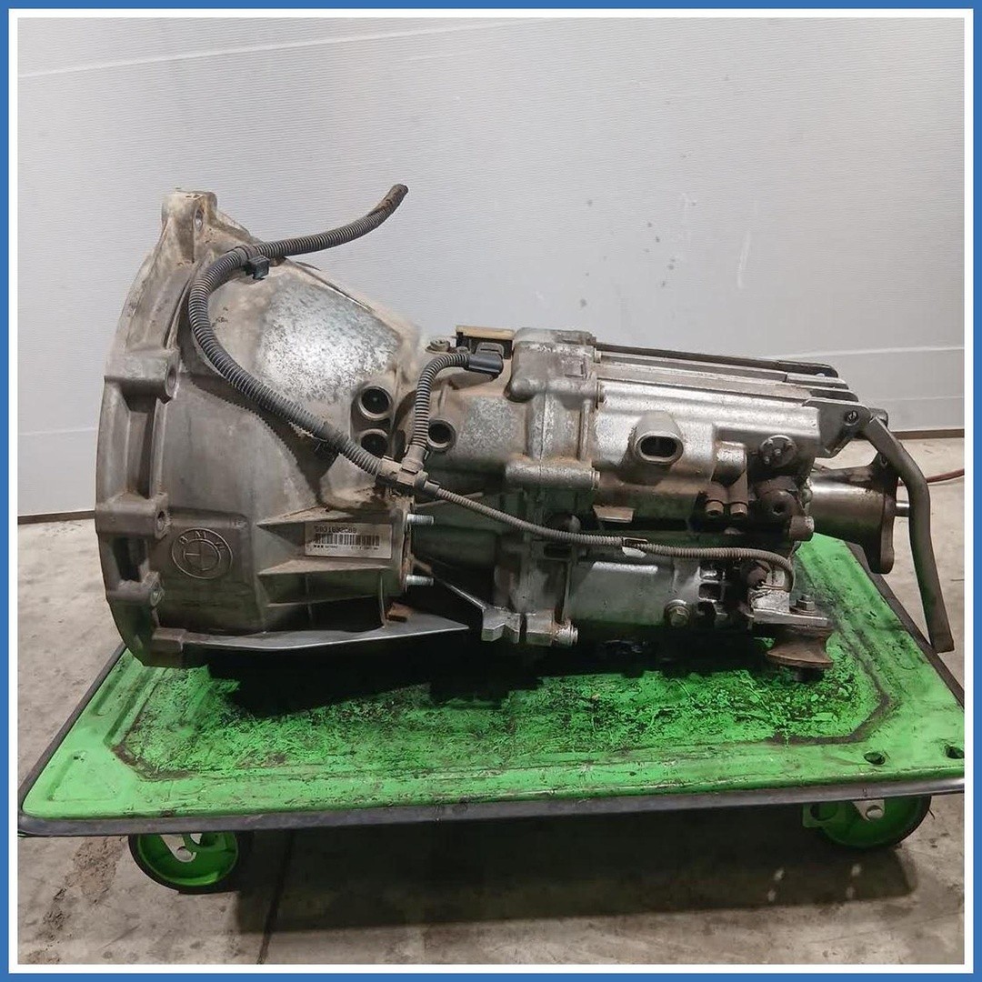 Cambio Manuale Bmw Serie 1 E87 Berlina 23008687390 N47D20A 2007 2012 Usato
