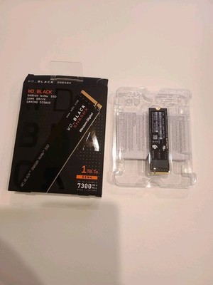 Western Digital WD_BLACK SN850X 1TB NVMe Internal SSD (WDS100T2X0E)