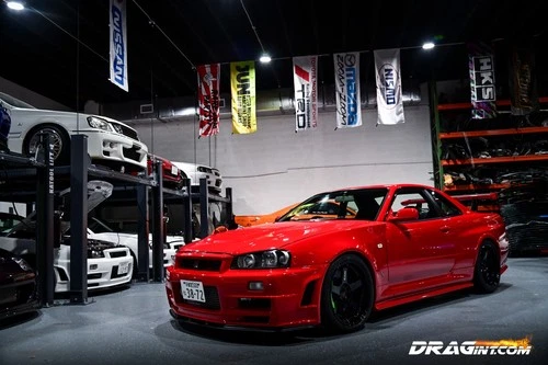 2000 Nissan GT-R NISMO S1 R34 GTR Omori Factory 400HP Red