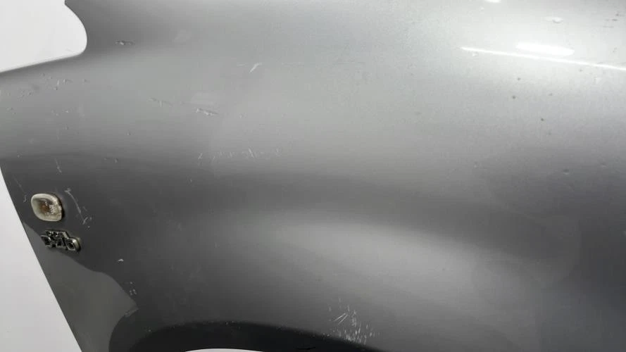 Aile avant droit TOYOTA AVENSIS VERSO PHASE 1 5381144060 - Photo 4/4