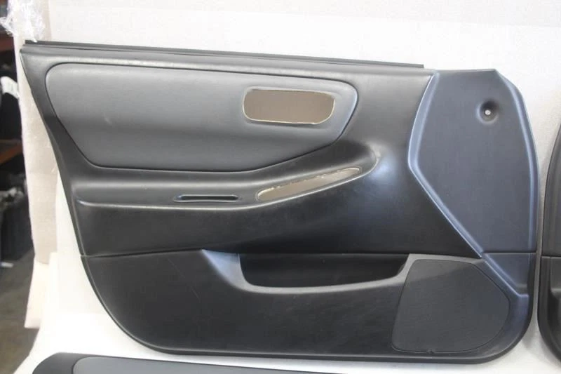 1994 1995 1996 1997 ACURA INTEGRA SE SEDAN DOOR TRIM PANELS BLACK GRAY Foto 2 de 4