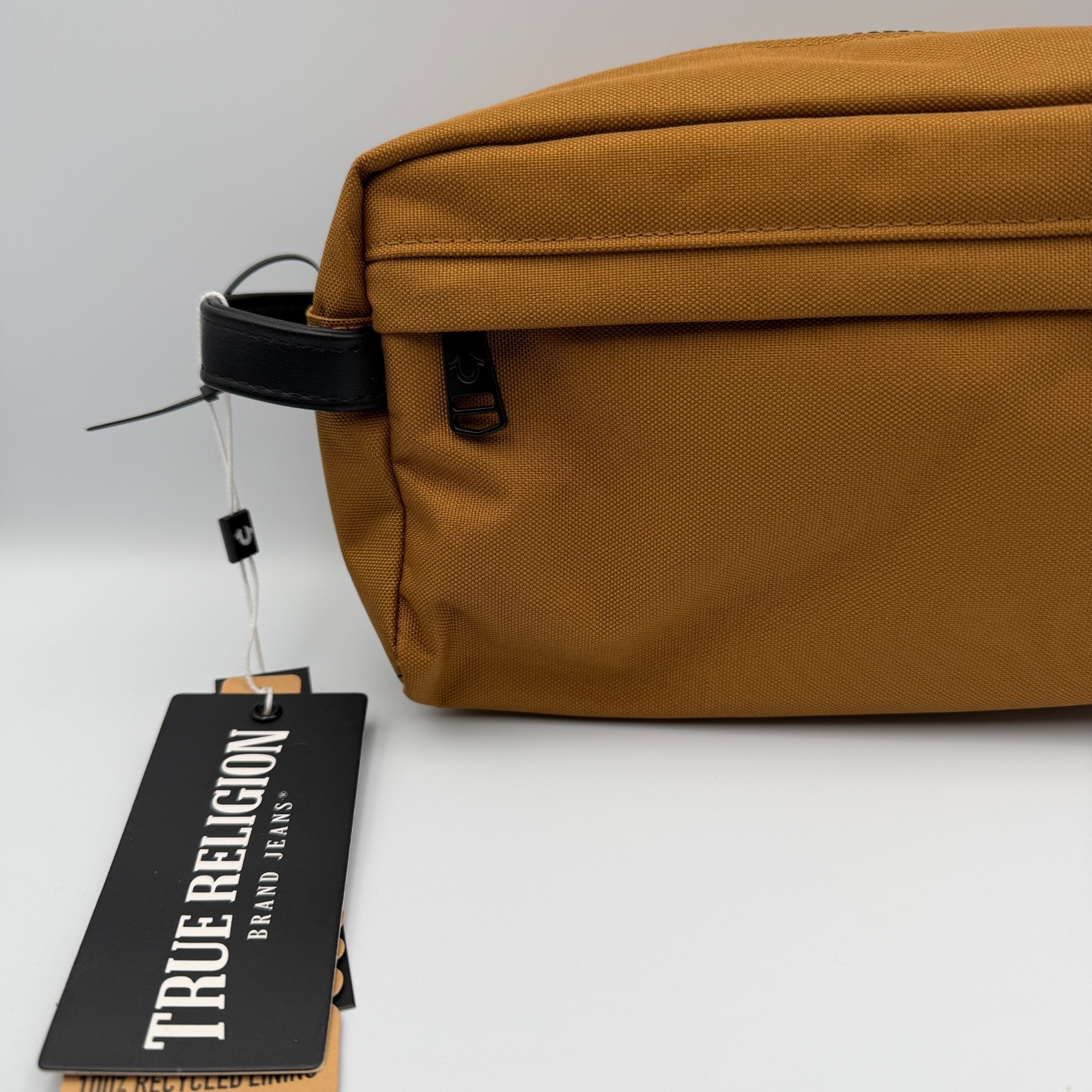 True Religion Men’s Aldis Toiletry Bag w/2 Travel Bottles Tan Canvas Logo NWT thumbnail 3