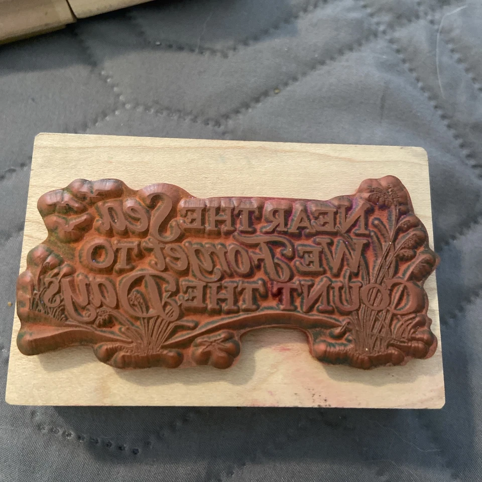 Lote de 11 estampillas de goma montadas en madera conchas con temática de playa, casa de playa, barcos, etc. Foto 2 de 4