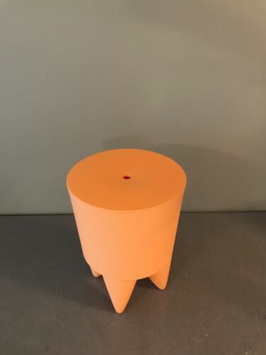 BUBU Stool designed by Philippe Starck, Made by XO - Photo 1 sur 7