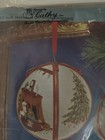 Heirlooms Christmas Ornament # 157  CREWEL WOOL KIT ON LINEN WITH VELVET  10" — photo 3