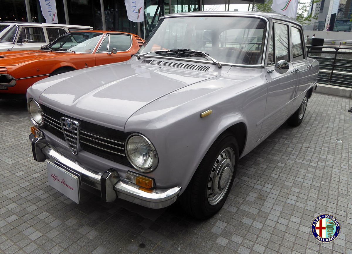 Gelbe Carello Scheinwerfer Zu Alfa Romeo GTV Bertone (Gebraucht) In Luzern Für CHF 730 – Mit