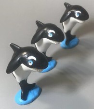 VINTAGE 1987 SEA WORLD SHAMU WHALE FIGURE 2.5" BY WORLD INC. Lot Of 3 80s