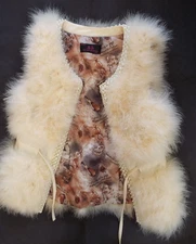 Vest Women Feather Faux Pearls Medium WinWin Fashion