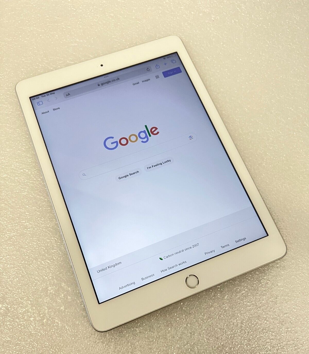 Apple iPad 5 128GB Silver A1822 9.7 Apple iPad 5 128GB Silver A1822 9.7