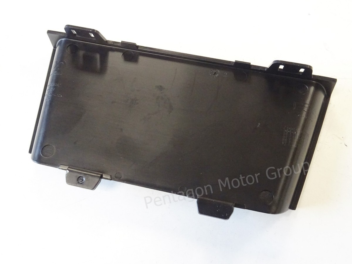 「RT-111297 Genuine Vauxhall Mokka 2020-On Front Bumper Centre Recess Cover