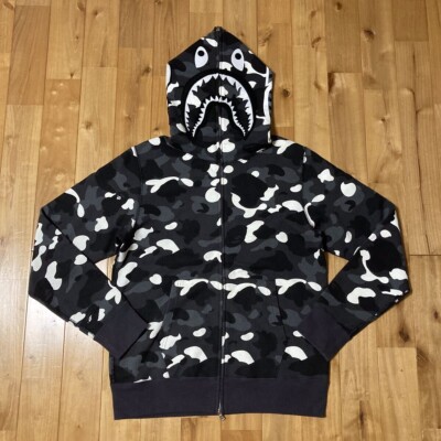 【BAPE × DC】DC×BAPE COLOR CAMO ZIP HOODIE Size Medium - BAPE x DC Batman Color Camo Full Zip Hoodie