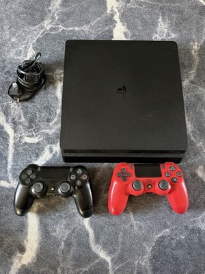 Sony PlayStation 4 Slim   mit 2 Controllern & Kabeln | guter Zustand