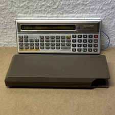 Sharp PC-1211 Pocket Computer mit Case / DEFEKT AN BASTLER