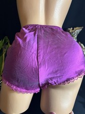 Vtg Silky Soft Fuchsia Nightie Frilly CD Lace Flutter Panties
