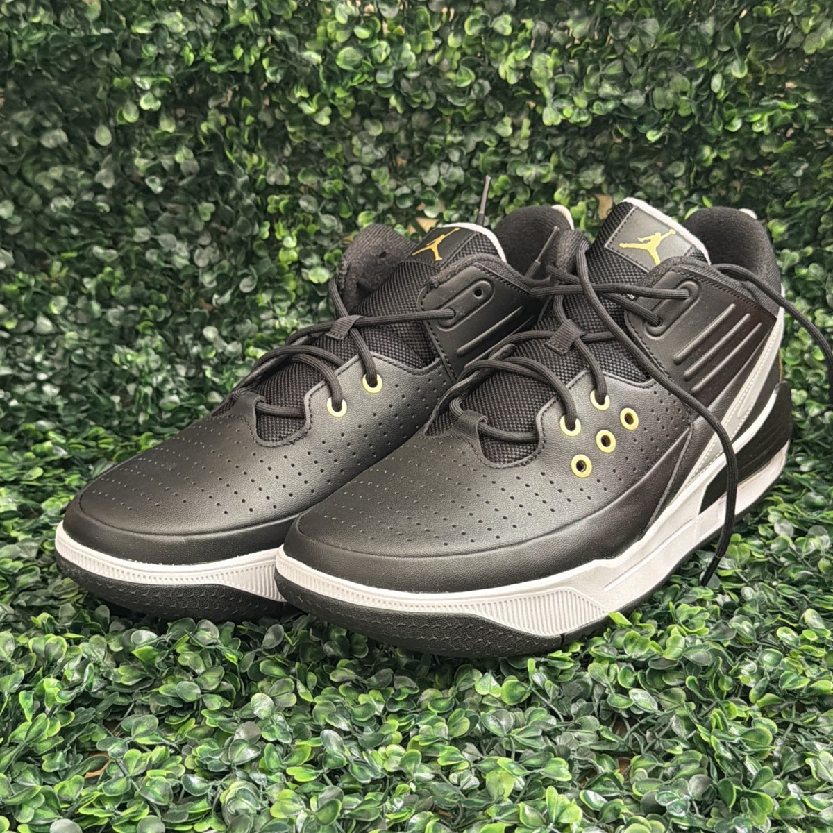 Nike Air Jordan Max Aura 5 Shoes Black Gold White Gray DZ4353-017