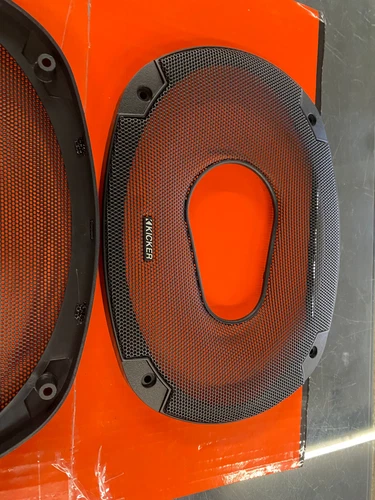 KICKER  6x9 inch 3 Way Car Speaker - Black Grill - Picture 4 of 4