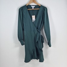 NEW Style cheat womens wrap dress size 8 satin mini wrap emerald green 061955