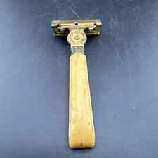 Vintage Schick Eversharp Repeating Razor Amber Bakelite Handle