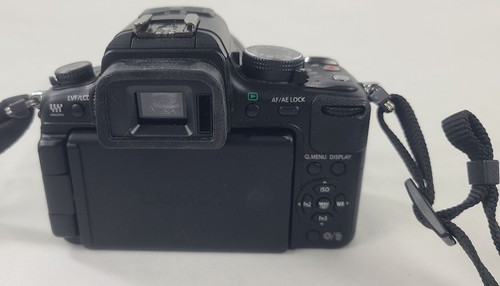 Panasonic Lumix DMC-GH2 Digital Camera With 14-140mm Lens & Strap - Picture 3 of 7
