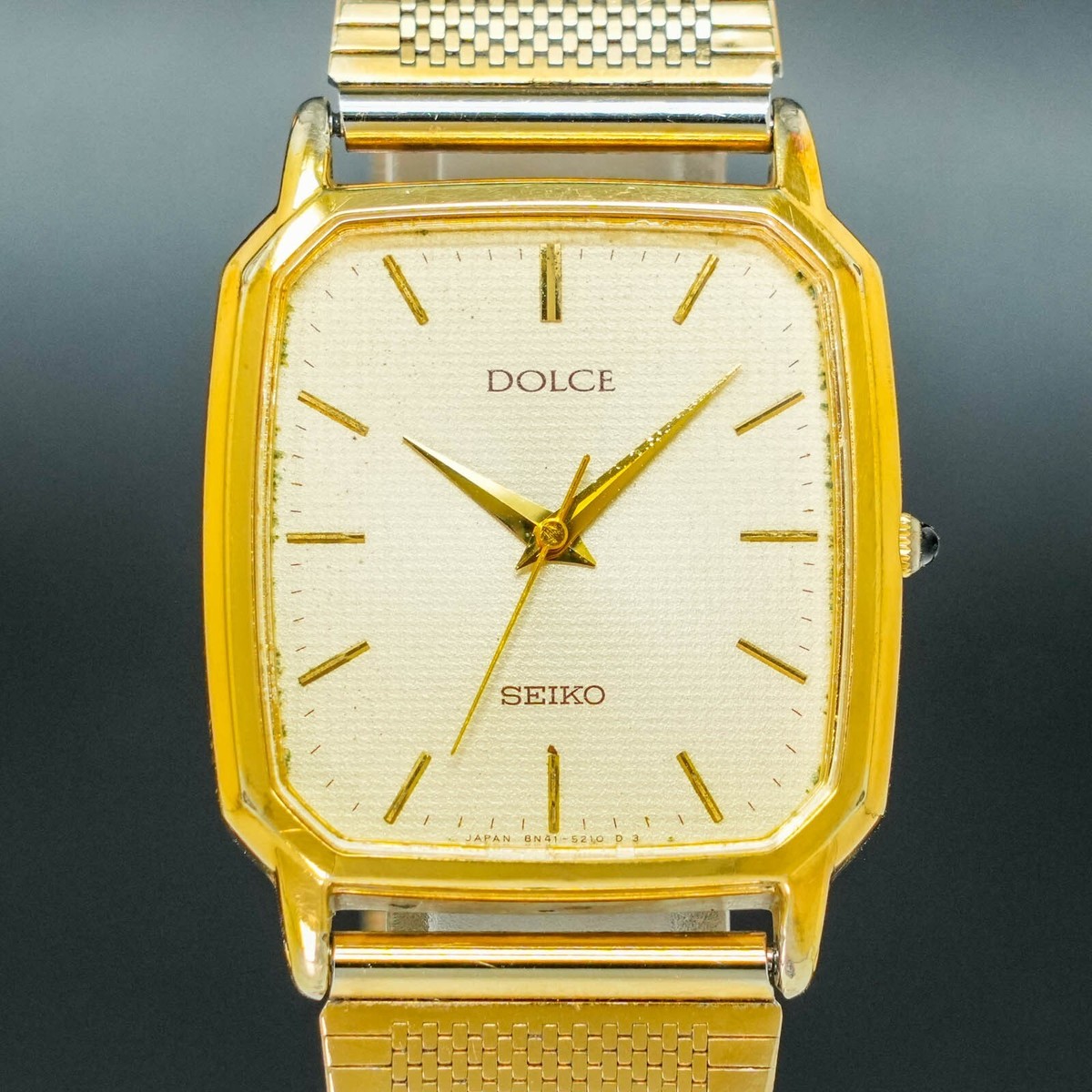 Vintage 1984 SEIKO Dolce 8N41-5160 Gold Square Tank Shape New Batt