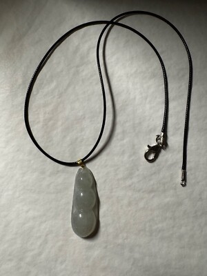 18K Gold natürliche burmesische A-Klasse Eis Jade Bohne Anhänger Linsen Neu im Karton kostenloser Versand