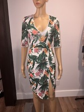 Fashion Nova floral dress size small