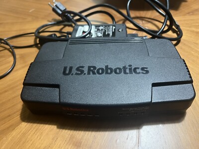 U.S.Robotics Broadband Ethernet USR 8200 Router With PS