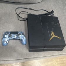 Sony PlayStation 4 Black Console Blu-Ray HDMI USB w/ Controller & Power Cable