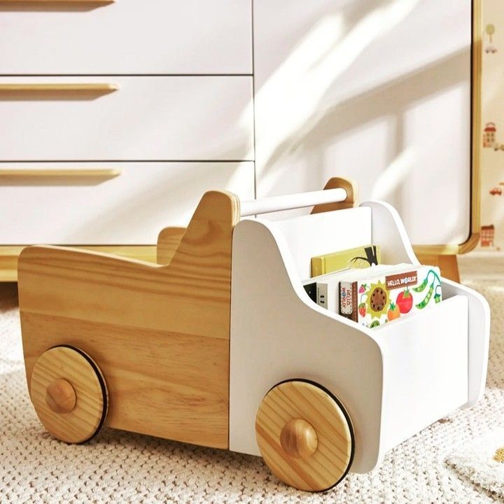 Camion Trainabile Montessori in Legno: Il Miglior Regalo per Bambini
