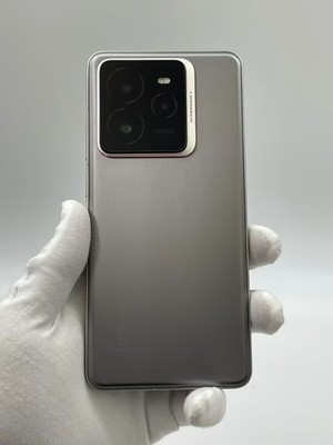 Realme GT7 Pro 6.78'' 50MP Snapdragon 8 Elite Android Google Unlocked 5G