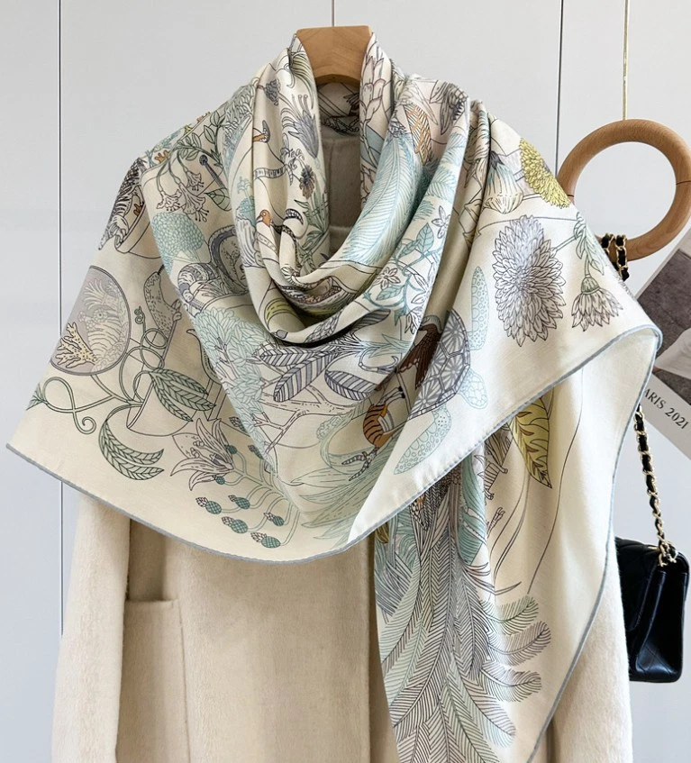 70% Cashmere 30% Silk Wrap Scarf garden Print Double Face Print Shawl 135X135cm - Image 2 of 4