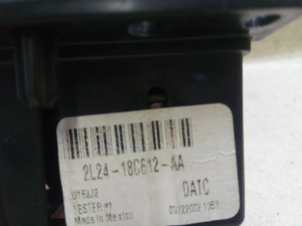 Control de clima de temperatura automático 2L2418C612AA para Ford Explorer a22 02-03 Foto 4 de 4