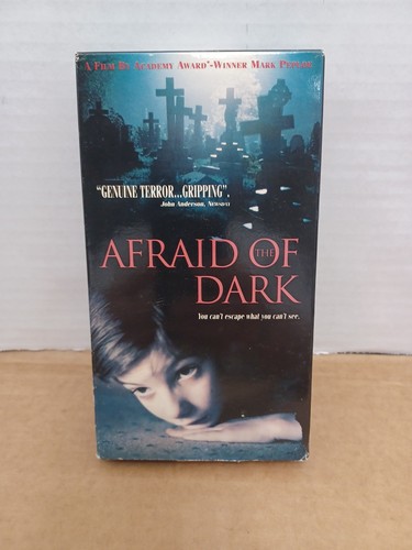 AFRAID OF THE DARK - Nasty Psycho Thriller - James Fox - OOP VHS!