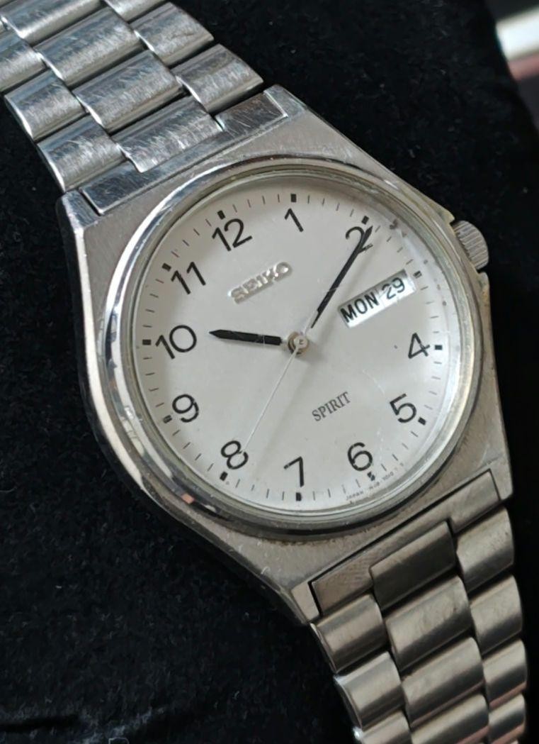 時計 SEIKO SPIRIT 7N48-7000 QUARTZ 10 BAR Seiko Spirit White Men's Watch - 7N48-7000 for sale online