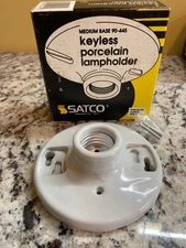 Satco Medium Base Keyless Porcelain Lampholder 90-445 660W-250V