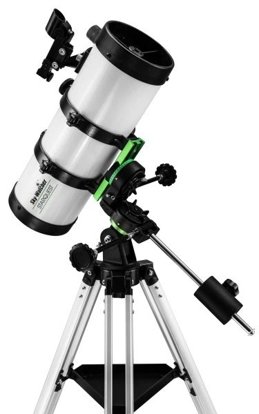 Skywatcher Starquest 1145P Parabolic Newtonian Telescope (10286) - Image 4 of 4