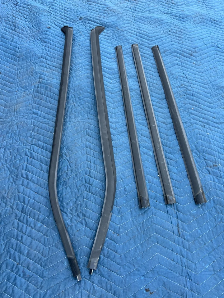 1998-2000 Volvo S70 V70 XC Wagon LH & RH Roof Gutter Trim Set OEM #3121EM - Image 2 of 4