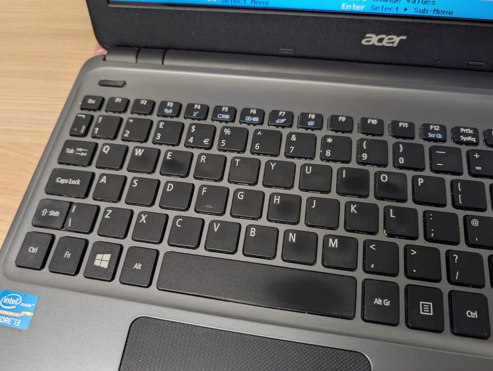 Acer Aspire E1-570 - i3-3217U - 4GB Ram - ohne Speicher - Bild 4 von 4