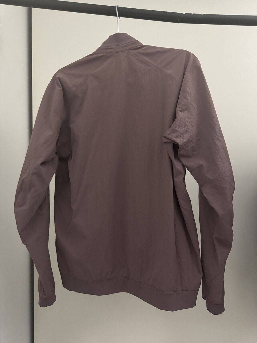 s-l1200.jpg s-l1200.jpg
