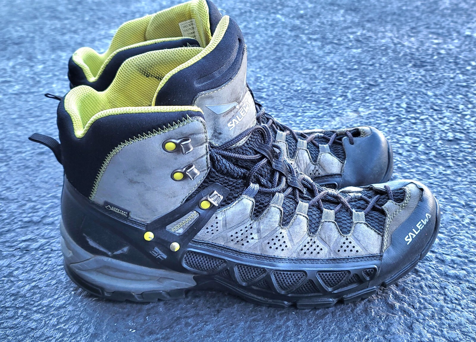 Salewa Alp Flow Trainer Mid Hiking Boots Mens 12 Smoke Yellow Grey GTX Gore Tex eBay
