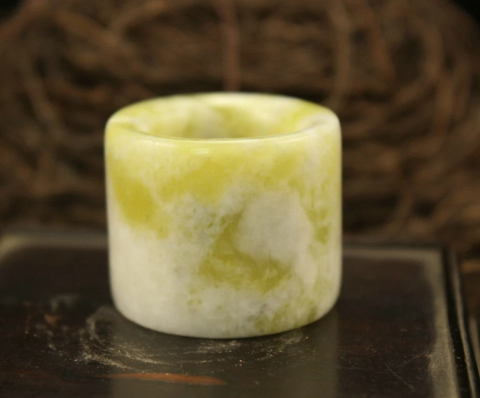 Anillo de jade amarillo chino de 2,3 cm anillo para pulgar anillo de jade natural 26 Foto 2 de 4