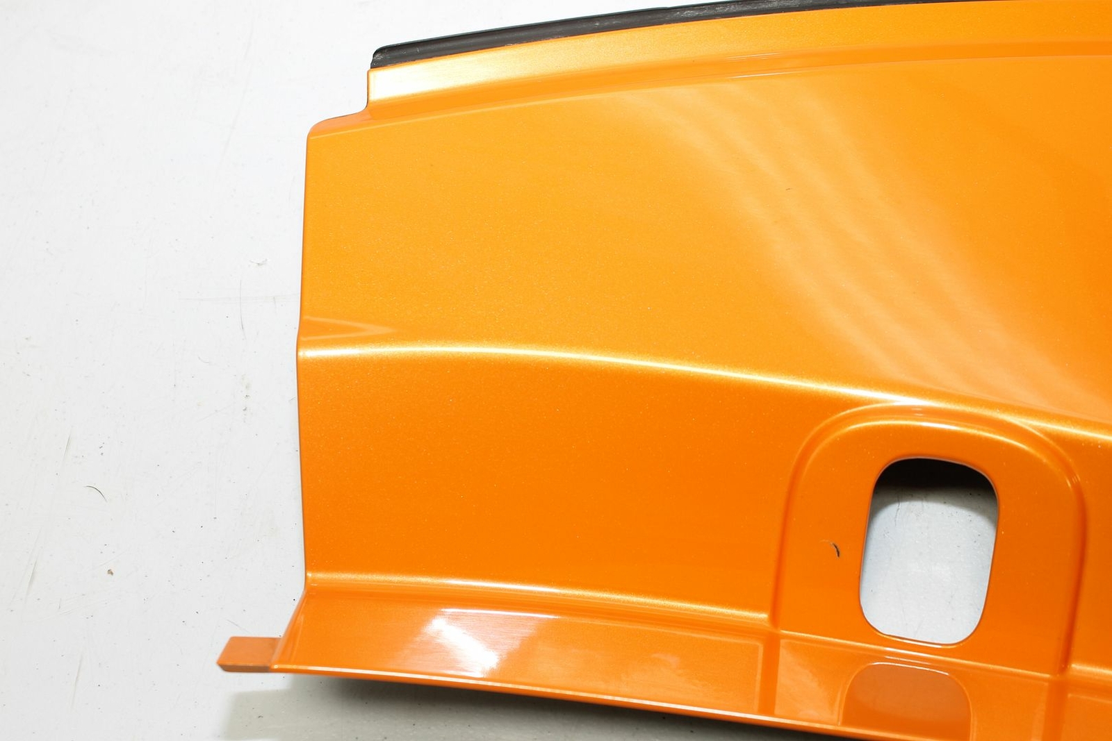 2019 LAMBORGHINI HURACAN RH PASSENGER DOOR JAM PANEL COVER TRIM BROKE TAB 15 16