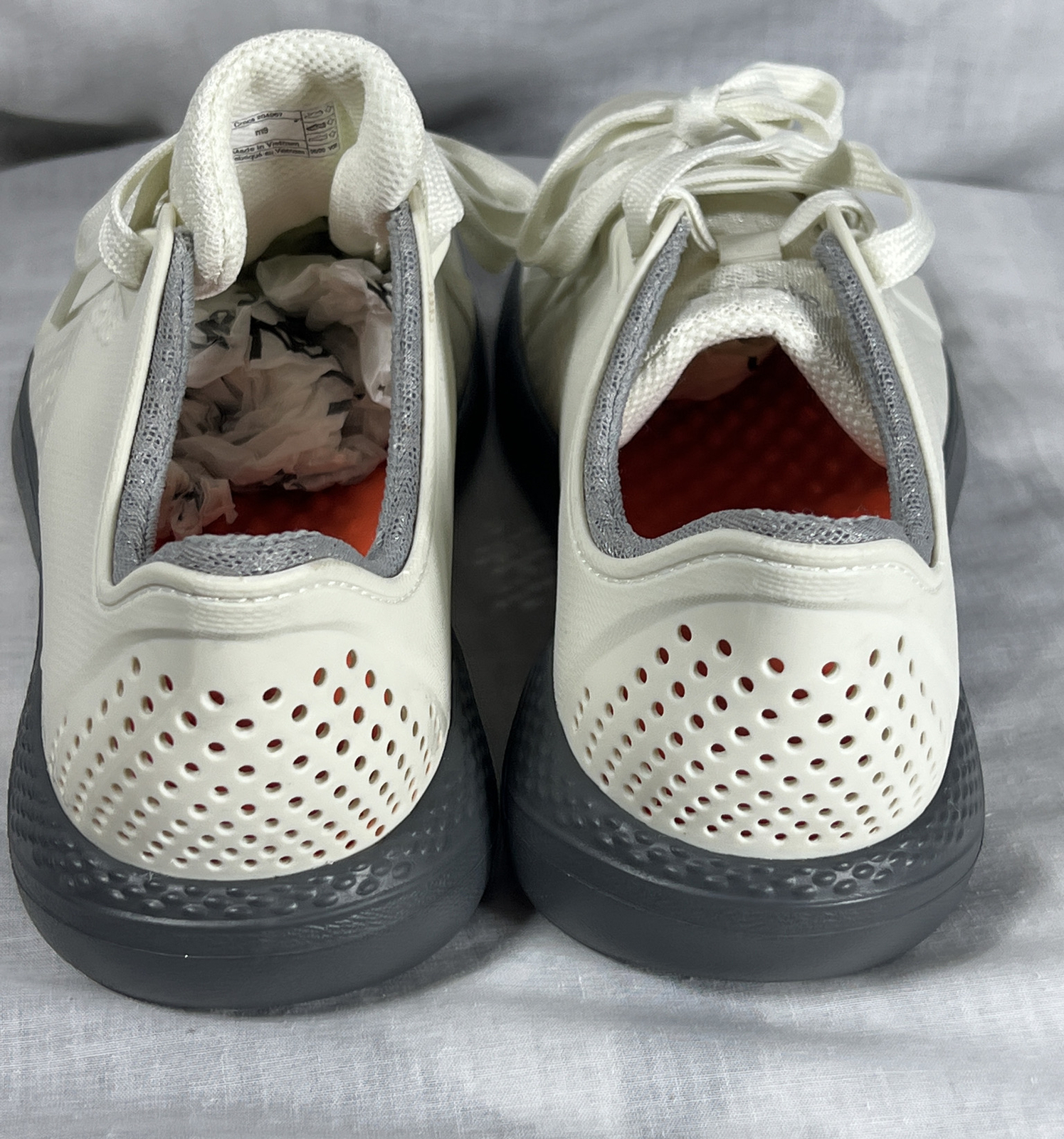 shoe lace crocs