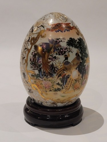 Satsuma crane bird egg Hand Painted Porcelain Egg With Wooden Stand