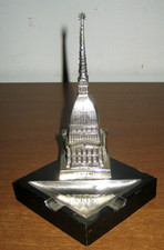 Fermacarte MOLE ANTONELLIANA Torino in metallo  portacenere Vintage modernariato