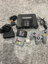 Nintendo 64 N64 PAL Console Set Up with Controller, Games and Memory Card