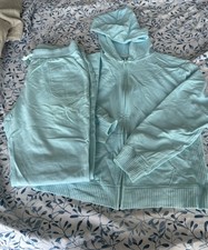 Hanes Soft Sweats Hooded Sweatsuit Women  s Top And Pants 2pc Size M Baby Blue
